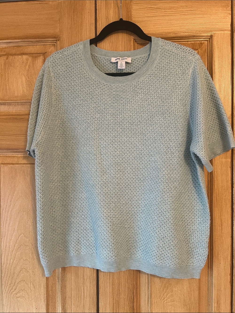 EUC Nine West Short Sleeve Sweater